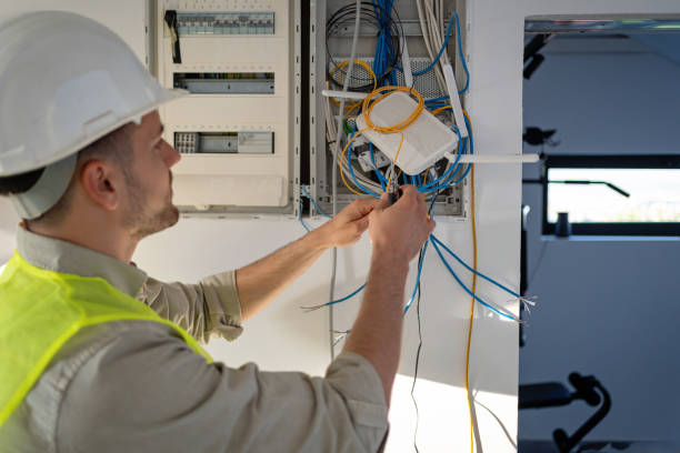 Best 24-Hour Electrician  in Peshtigo, WI